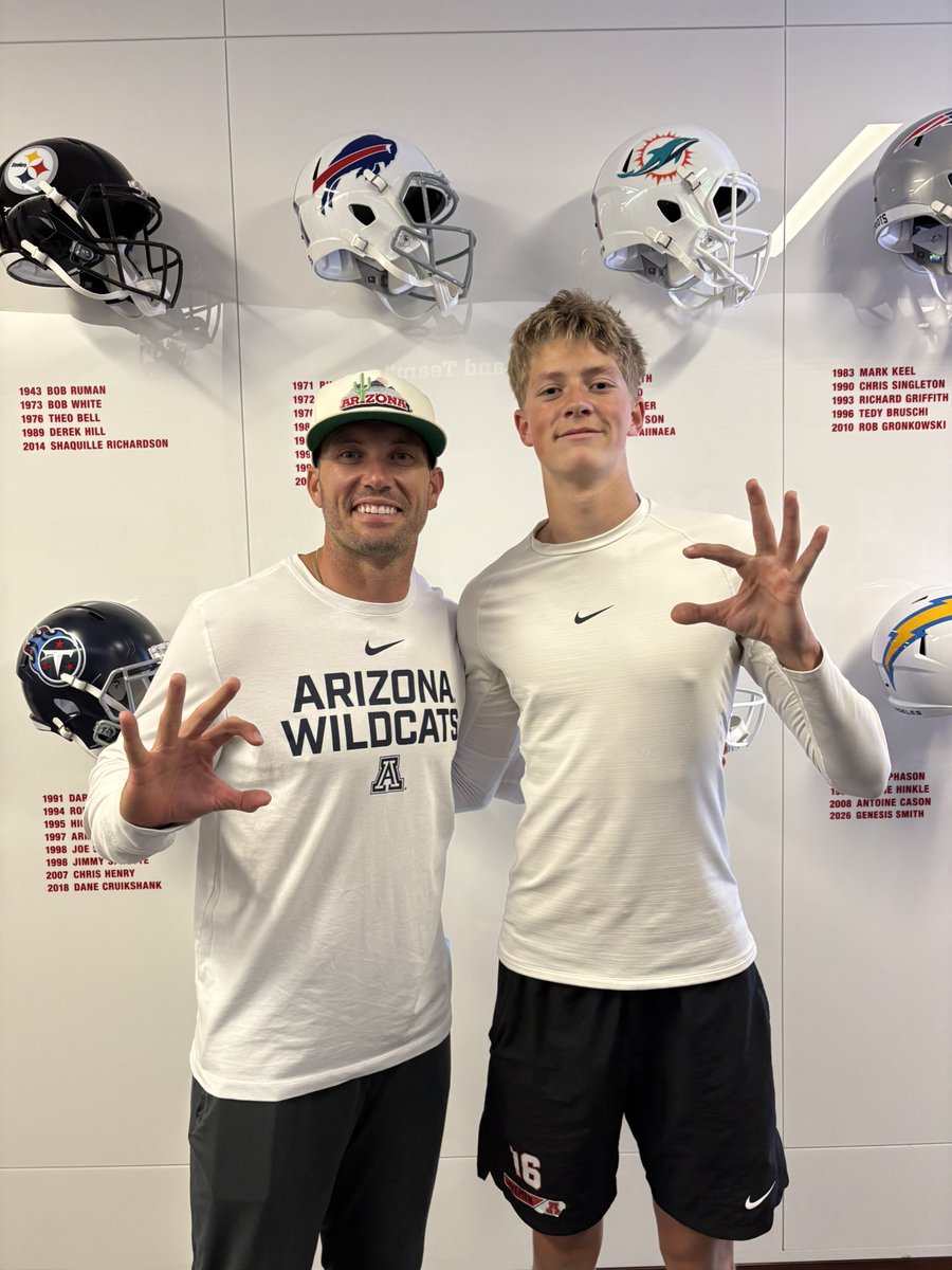 jake_matsen's tweet photo. After an AMAZING visit and conversation with @CoachDoege, I am truly blessed to receive an offer from the University of Arizona!! 

Thank you so much @ArizonaFBall @TyYoshida7 for the hospitality today!
#BearDown 

@CoachBrennan @CoachPatterson @thenoah_fifita1 @jasonscheer @CoachDanny10 @qbelite @CraigHaubert @DemetricDWarren @TomLuginbill @cavemanfootball @stroformance @RockyMtnSlinger @BIGHUNS @QBHitList @Andy_Pham1 @BrandonHuffman @BlairAngulo @adamgorney @ballersinutah @ChadSimmons_ @GregSmithRivals @CharlesPower @AllenTrieu @SWiltfong_ @TomLoy247 @Stumpf_Brian @All_Poly_Sports @NexGenbyApex @LemmingReport