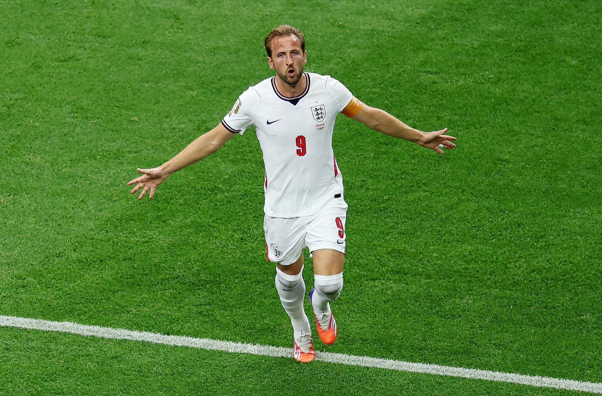 ortunatus's tweet photo. 🚨🏴󠁧󠁢󠁥󠁮󠁧󠁿 England are up and running! 🔥

4-2 win over Croatia in their opening World Cup game. Harry Kane with two goals, Bellingham with a rocket, and Rashford with a cool finish off the bench. https://t.co/C95quw38Pt