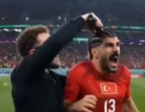 Eraydmrl30's tweet photo. @CoskunKaplannnn Ahahaha bu ne bagırtma ya https://t.co/znUcomEN24