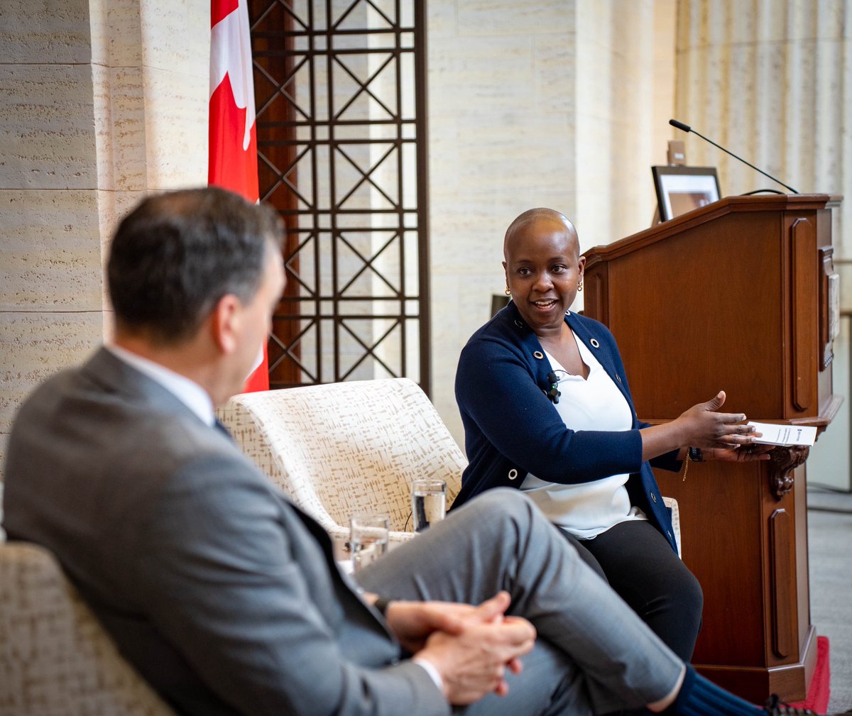 EvanLSolomon's tweet photo. Building Canada’s AI future starts with trust, talent, and a plan to win.

This morning, I joined Senator Katherine Hay and Shingai Manjengwa for AI Explained: Canada’s Play to Win to discuss how Canada can harness AI to strengthen our economy, create opportunities, and ensure Canadians benefit from this technology. Great conversation on the importance of putting people at the centre of innovation.

🇨🇦
L’avenir de l’IA au Canada repose sur la confiance, les talents et une stratégie pour réussir.

Ce matin, j’ai eu le plaisir de me joindre à la sénatrice Katherine Hay et à Shingai Manjengwa dans le cadre de AI Explained: Canada’s Play to Win afin de discuter de la façon dont le Canada peut tirer parti de l’intelligence artificielle pour renforcer notre économie, créer des possibilités et faire en sorte que les Canadiennes et les Canadiens bénéficient de cette technologie. Une excellente conversation sur l’importance de placer les gens au cœur de l’innovation.