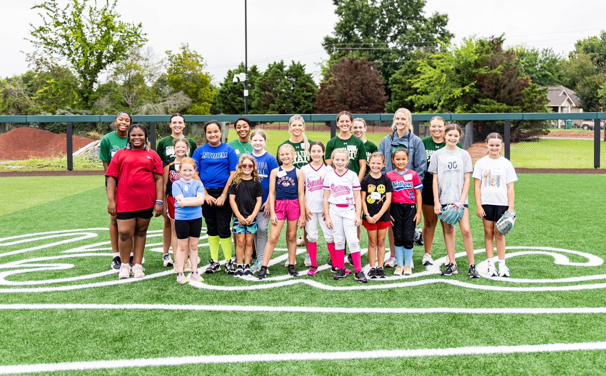 SSCC_Softball's tweet photo. 𝐊𝐈𝐃𝐒 𝐂𝐀𝐌𝐏 ✅ https://t.co/V4td2v70yl