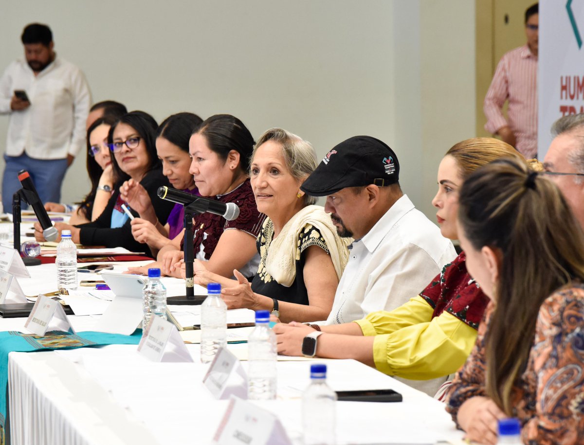 SIPINNA_MX's tweet photo. Frente a reto de #Chiapas con cerca del 30% de mujeres en el estado que son madres antes de cumplir 18 años, promovemos acciones que permitan a niñas y adolescentes construir su proyecto de vida en libertad
#SomosSIPINNA #ENAPEA #GIPEA #GEPEA @CONAPO_mx @CNEGSSR @SLVillavicencio https://t.co/vdKzoO6dF0