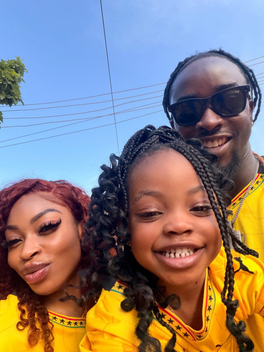 Urge2Pose's tweet photo. LET’S GOOO BLACKSTARS 🇬🇭 @ghanafaofficial 🌟 #Ghana #WorldCup #Fifa https://t.co/J0tXoFWt1Y