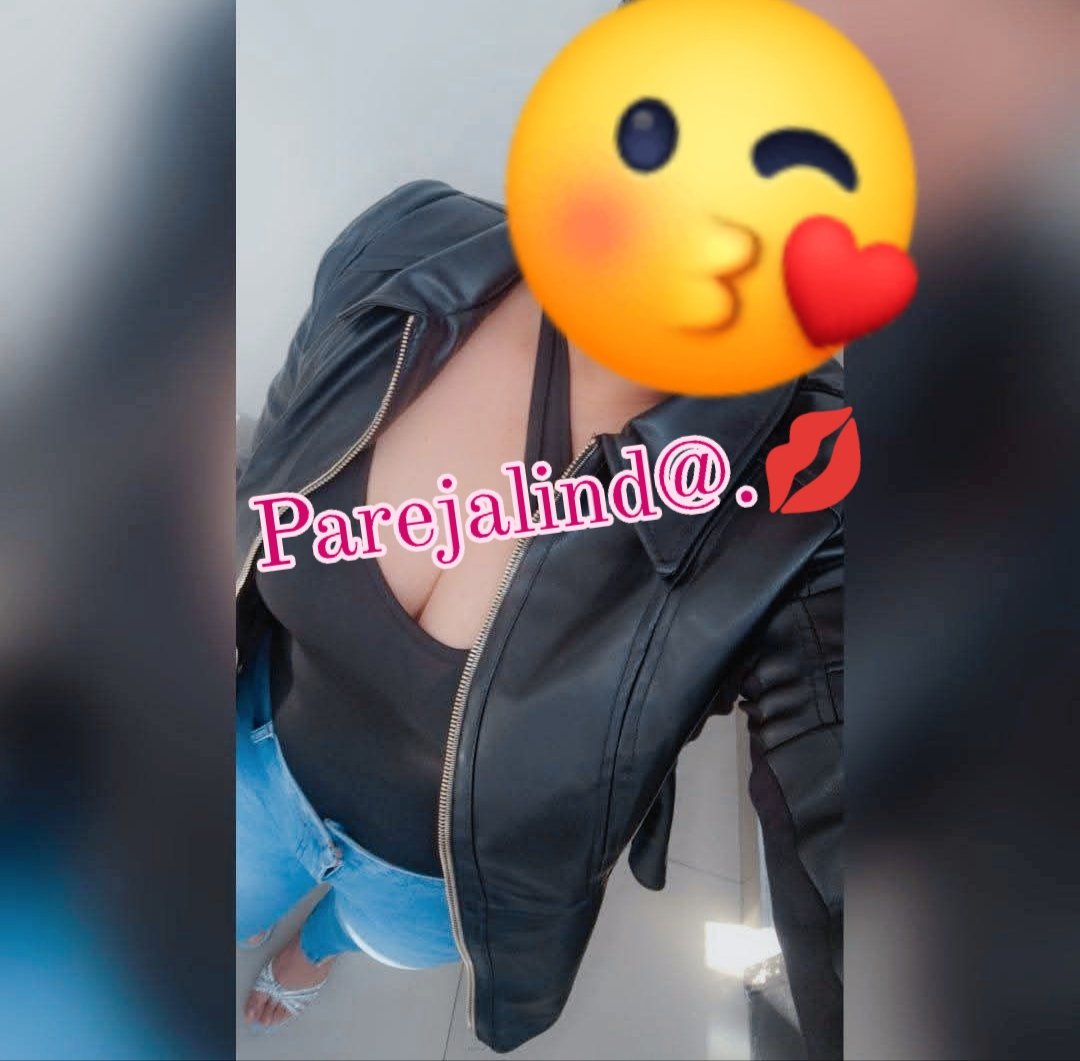Parejalinda691's tweet photo. Hola hola linda tarde para todos y exelente ombliguito de semana esperando con ansias el día viernes para salir a divertirnos besitos.💋💋💋 https://t.co/tuHSQ21z1t