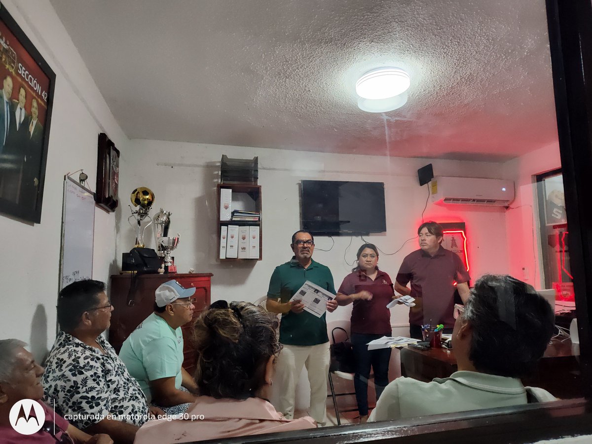 GCarmenSTRM42's tweet photo. Nuestro líder @lgps03101, siempre comprometido con el bienestar de los compañeros, ha mostrado su preocupación por la salud de todos y continúa trabajando en acciones que brinden tranquilidad y respaldo, está impulsando un importante beneficio de seguro para los jubilados. https://t.co/EnbyZYXe37