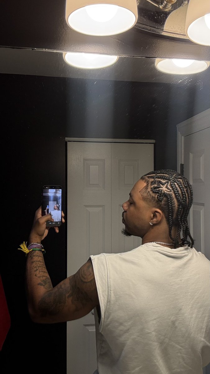 jjxzar's tweet photo. Another hair design, what yall think? https://t.co/gRObjABMd7