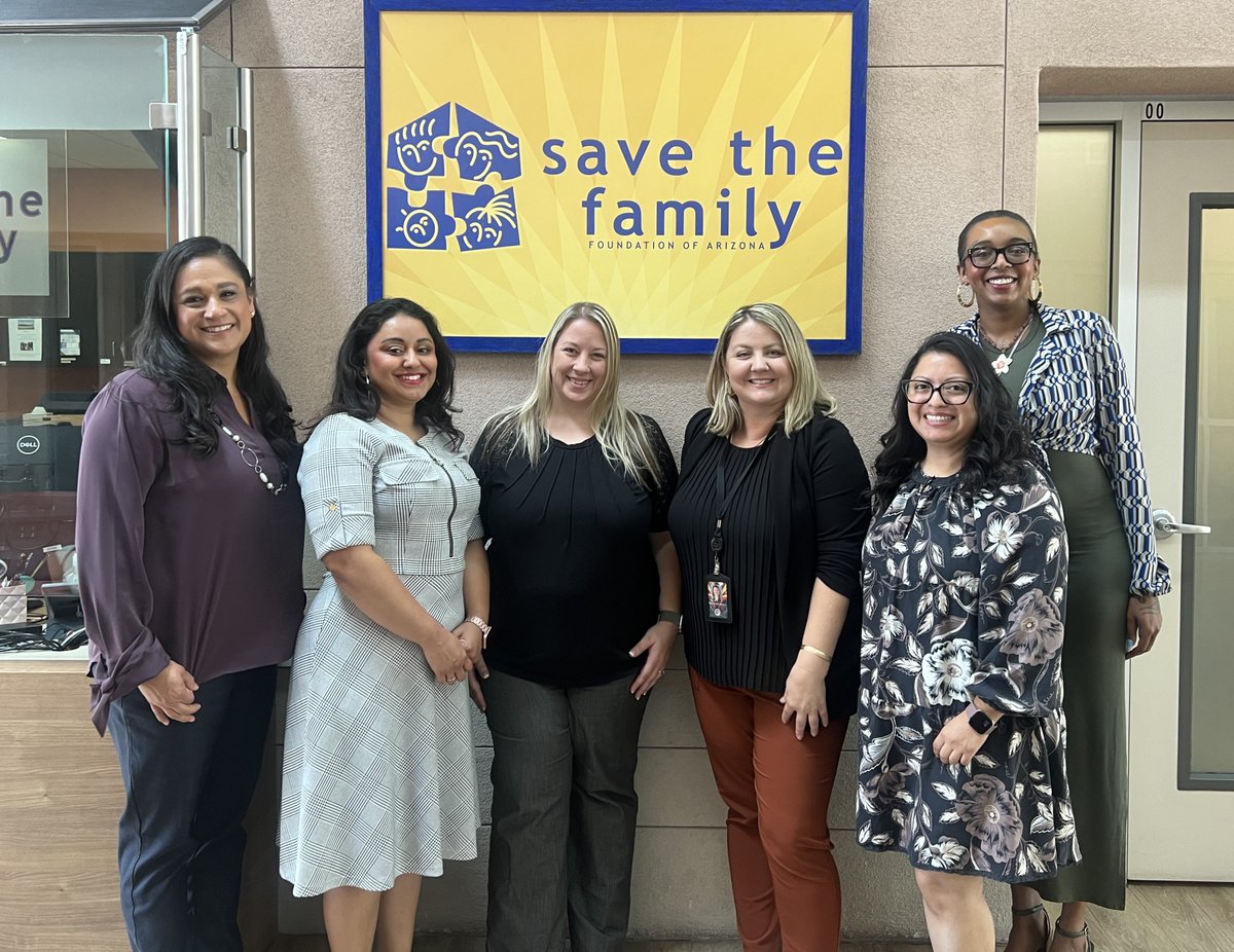 AZGOYFF's tweet photo. We had a great time visiting @savethefamily's Family Scholar House, seeing how @AmeriCorps members are expanding access to care today while building a stronger workforce for tomorrow! By connecting #Arizona families to essential services, members are bridging critical gaps in the community while gaining real-world experience in the field. 🩺

Thank you to Save the Family for having us, and for your dedication to the well-being of #Arizonans! ✨

🔗 Learn more about the AmeriCorps grant and other subgrantees  ➡️ https://t.co/gtw797b4Lx