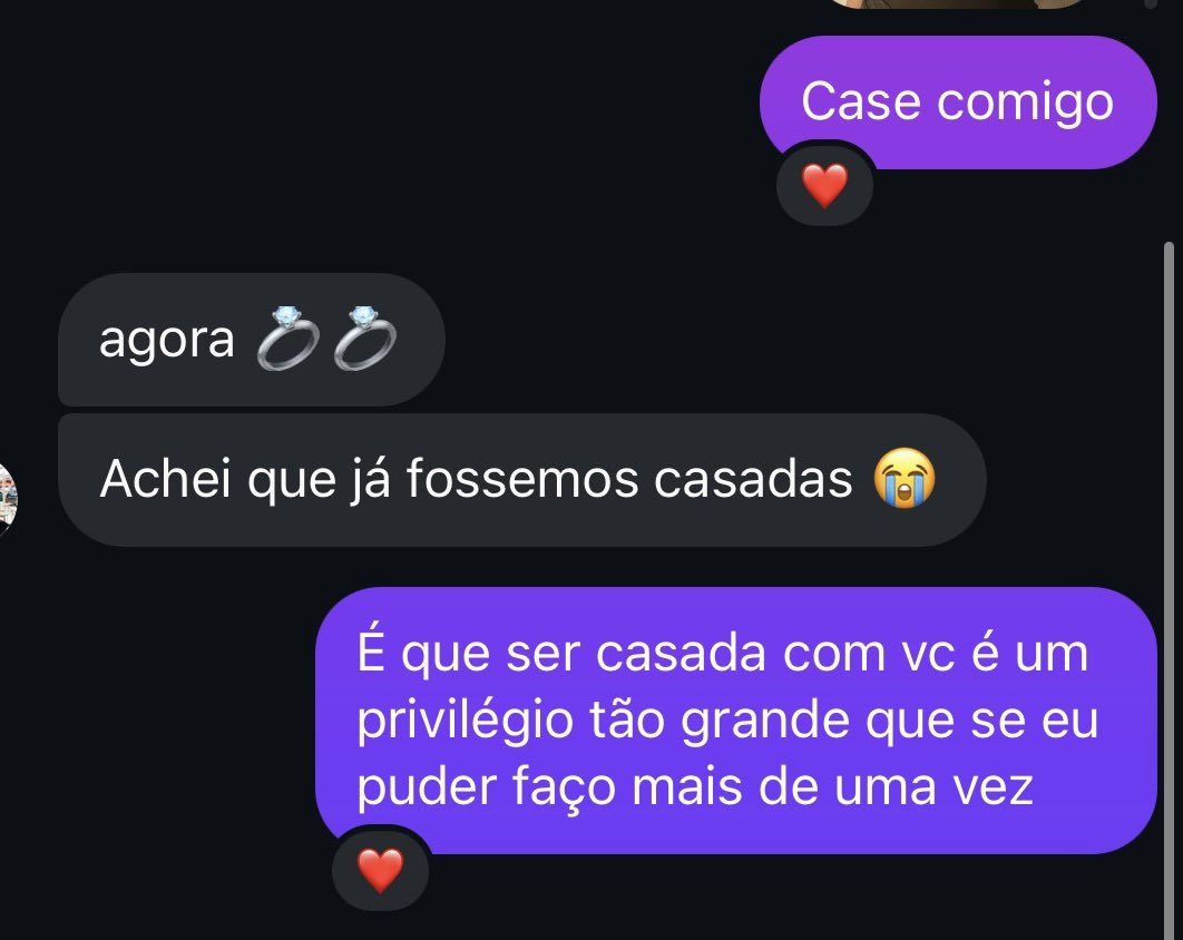Julia_ucha22's tweet photo. Ninguém flerta como eu quando estou flertando com alguma amiga minha https://t.co/F8XsYDMub8