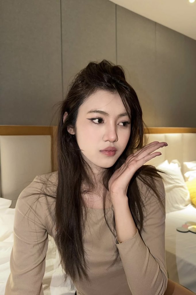 Banesma's tweet photo. 🥰🥰 https://t.co/abyZZGwaLz