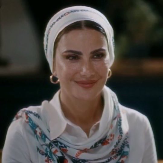 __ire47's tweet photo. صبا مبارك عندها احلى وجه في الكون على مر السنين انبهاري فيه ولا يوم اختلف جمال مُميت🩶.
@sabamubarak https://t.co/XUcLheR7gx