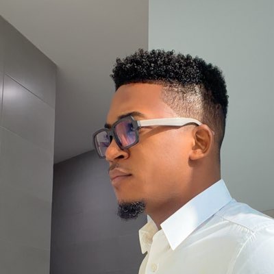 stennex876's tweet photo. #NewProfilePic https://t.co/AYwWY36Qd6