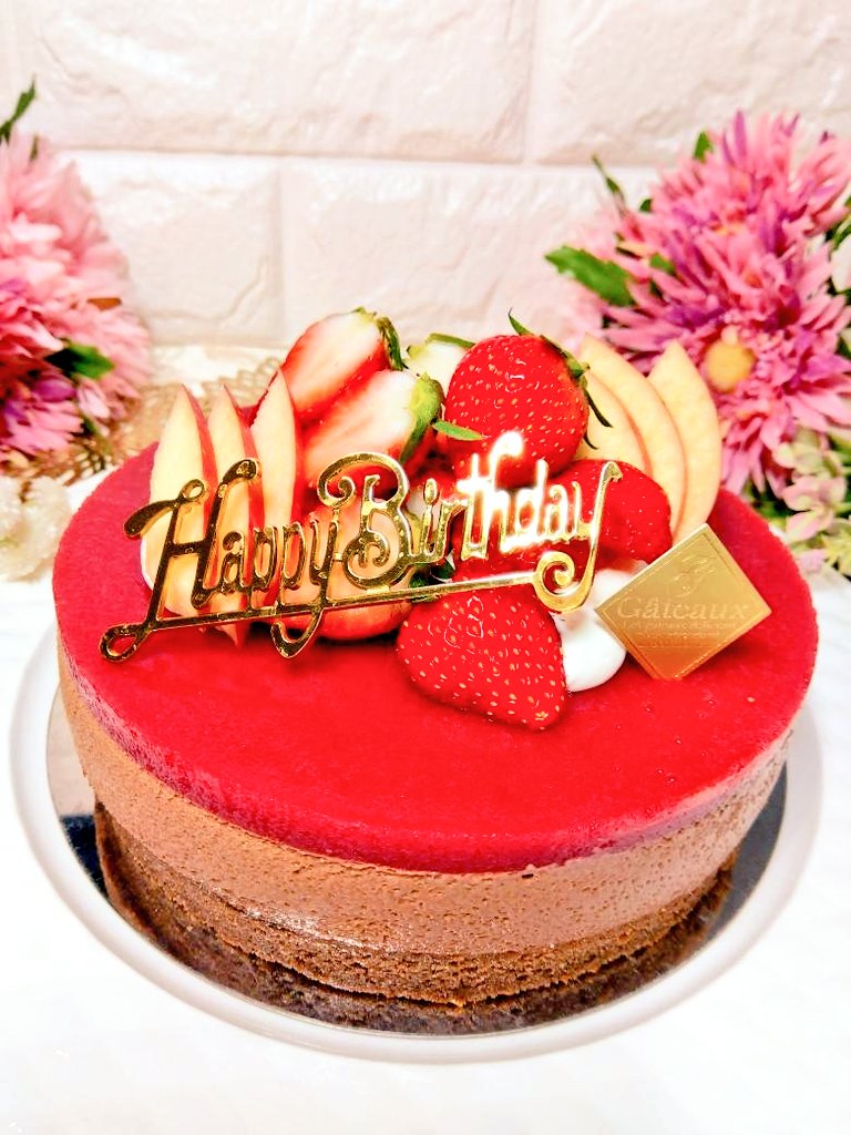 monadayo's tweet photo. @tgj_aitkzw_mkw お誕生日おめでとうございますっっっっ😺❣️❣️❣️❣️❣️🎁🎉🥂✨🍻🍺✨🎂😉🌠また一緒にマリカしましょうｗ https://t.co/8tqyM8lIej