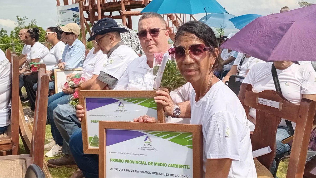 citmaciego's tweet photo. #CiegodeAvila hoy en su acto provincial x el #DíaMundialDelMedioAmbiente 
@AMA_CUBA @citmacuba @ArmandoRguezB
@DCitmaCA @JHGcasanova #LatirAvileño https://t.co/Lru92abKNx