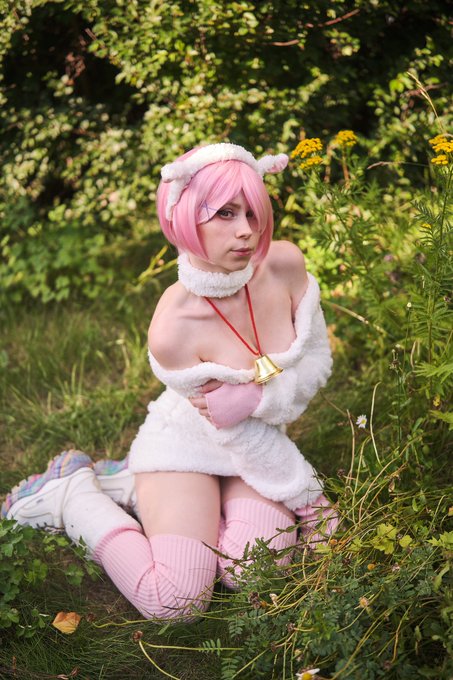 MisaCosplaySwe - Getting ready for Midsummer with my biggest sale of the year!🩷 55% OFF for new and old subs😜 https://t.co/oPCI6hE50g 💐 https://t.co/TqbAVuW2je