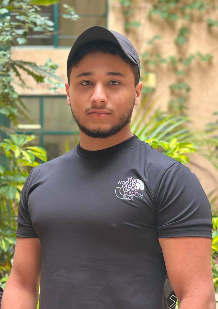 qudsn's tweet photo. مصادر محلية: قوات الاحتلال تعتقل الشاب كايد خفش عقب مداهمة منزله خلال اقتحام مخيم بلاطة شرق نابلس. https://t.co/Eoh08LwOkF