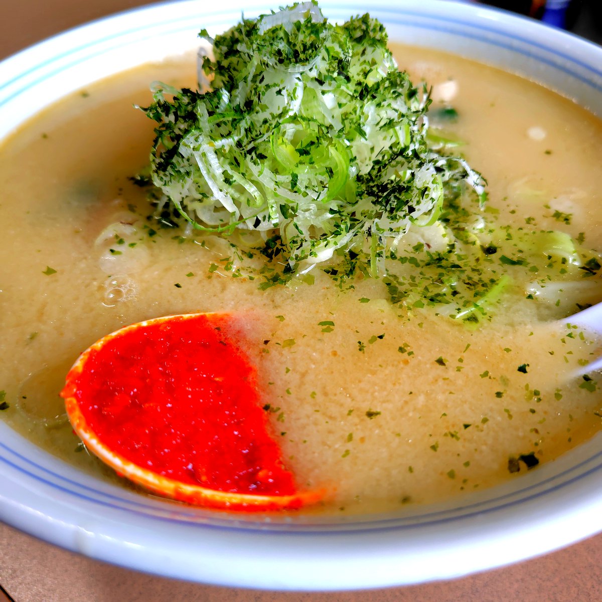 TAURUS_LEGEND's tweet photo. 【宮城県名取市】ラーメン味よし 名取店
https://t.co/sGAoq4qwcF

・みそラーメン ¥1100
※オーダー制、現金会計、店前、店舗北側二つ目の砂利駐車場に6台、貴重な通し営業

#宮城 #名取 #県南 #仙南 #ランチ #ラーメン https://t.co/UVLdQVkGXB