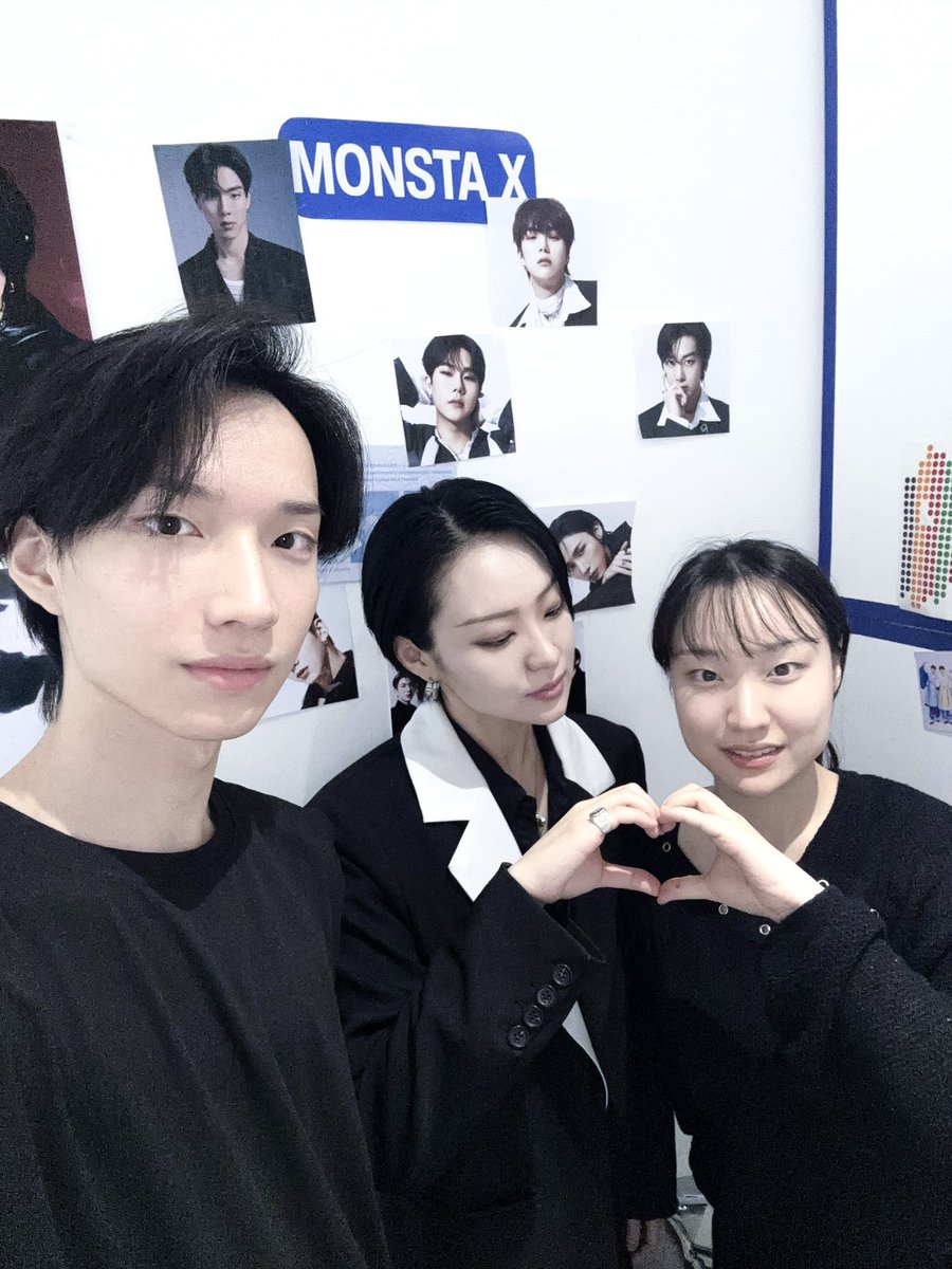 KatchaNet's tweet photo. INKIGAYO fan café at KATCHA KATCHA NETWORK💙

#inkigayo #kpop #paris #event #kexpo https://t.co/aDUNgiC8IU
