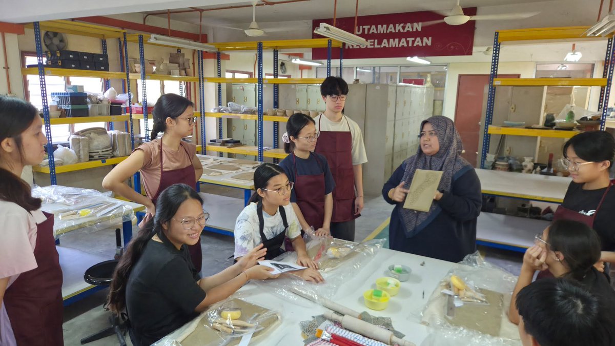 MyIkn's tweet photo. AKTIVITI CCS SASANA INTERNATIONAL SCHOOL

Rawang | 15 Jun 2026 | Isnin

#institutkrafnegara
#IKN25tahun
#jommasukikn
#taatsetia https://t.co/cNnCzk0dvz