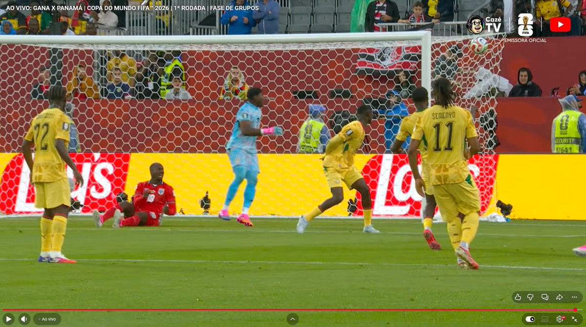 tricogooner's tweet photo. é ele ali? @SantaCruzFC https://t.co/iwPVIpgcsw