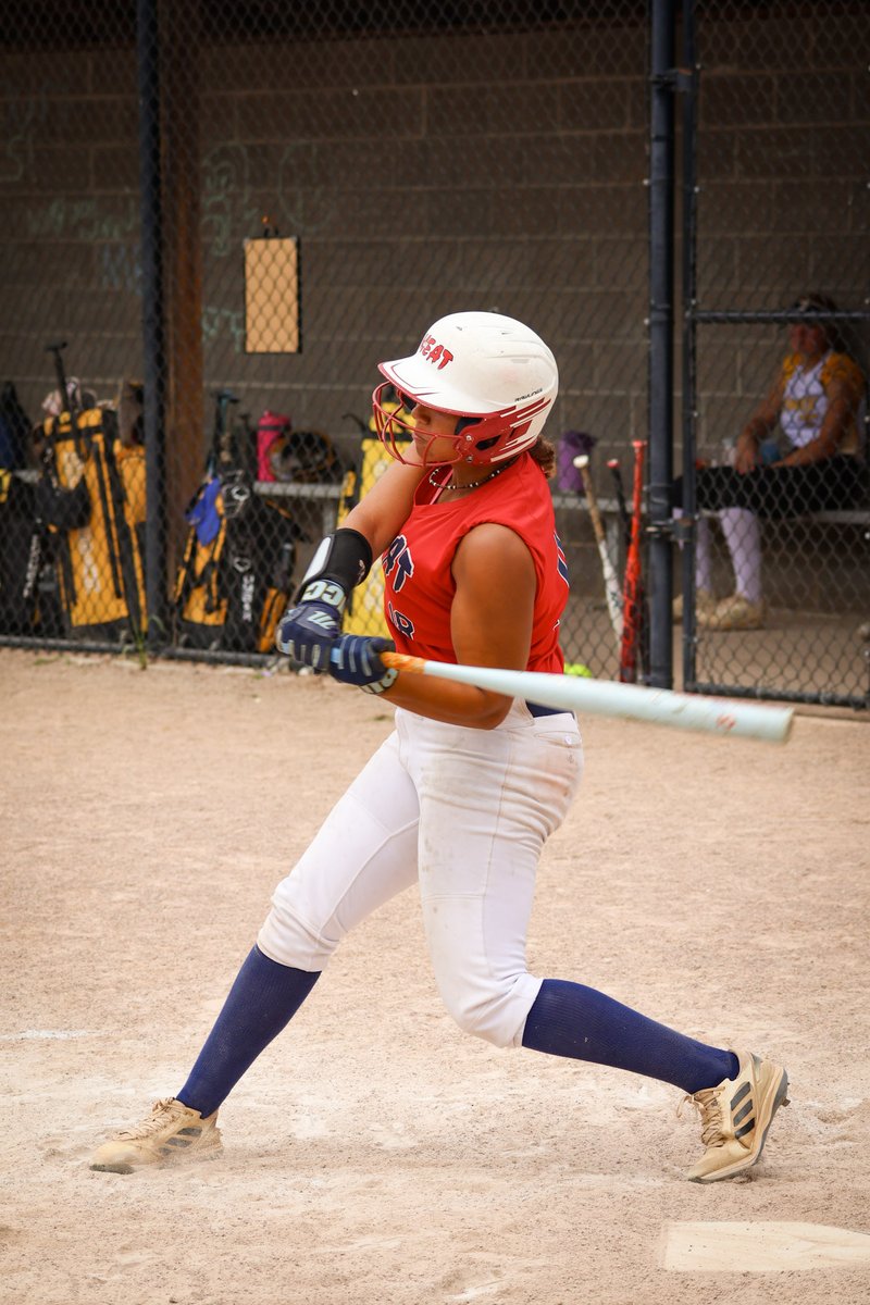 JaylinRob2010's tweet photo. Photos from last weekend! 🥎
Had an another homer can’t wait for the next!!!#LHP #LHB #CO29 #Bths https://t.co/5lcwFCFZc9