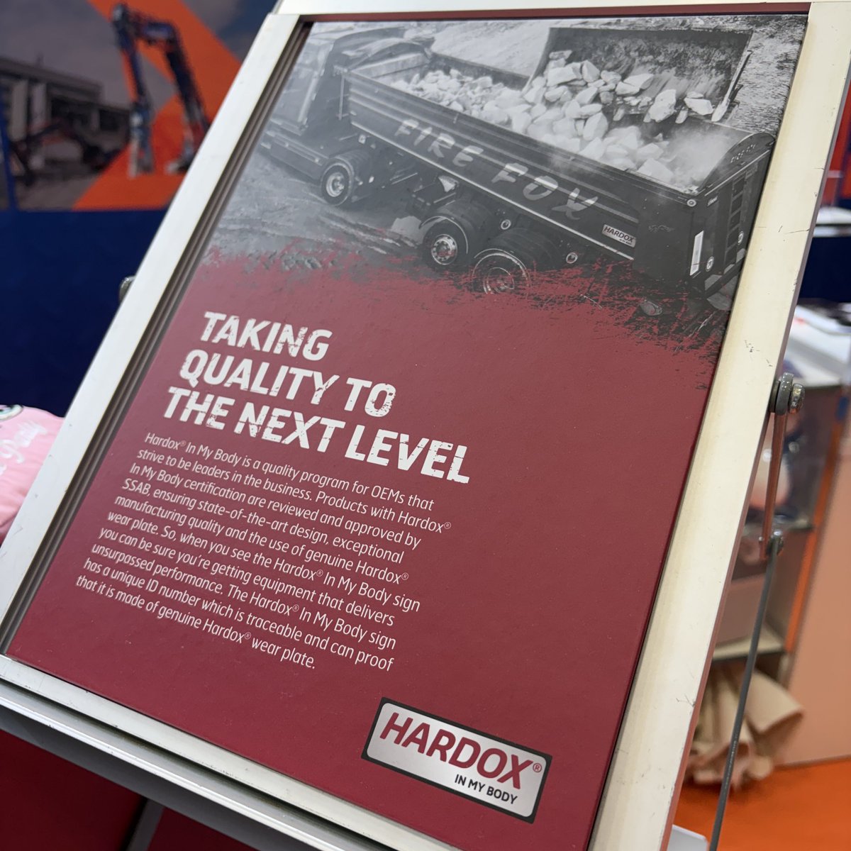 tokyowelding's tweet photo. 本日2日目
#CSPIEXPO2026 #幕張メッセ
#TOKYOWELDING #東京熔接 #TW
@SSAB_AB #HARDOX®︎ #inmybody https://t.co/qUhIEG3Tgu