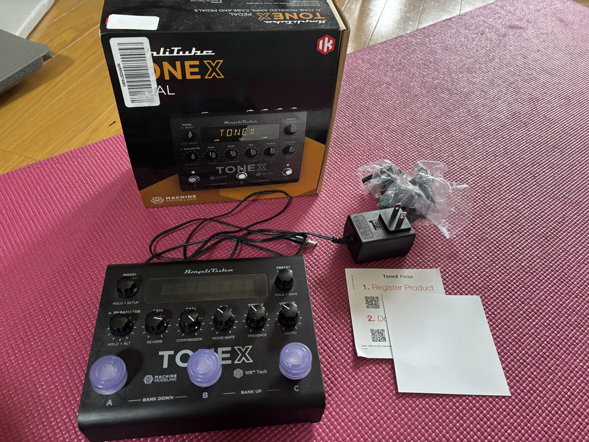 機材整理中 tonex pedal欲しい人いますか？ 38000円ライセンスもあり