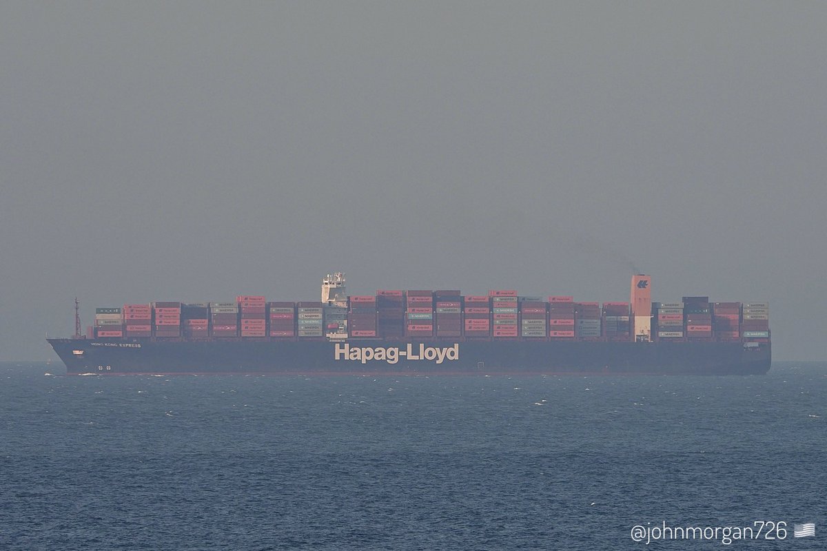 johnmorgan726's tweet photo. At 366 meters the #HapagLloyd Dortmund Express-class #ContainerShip HONG KONG EXPRESS, IMO:9501356 en route to Baltimore, Maryland @BShipspotting @BaltoChes flying the flag of Germany 🇩🇪. #ShipsInPics #HongKongExpress https://t.co/UIodevGGVW