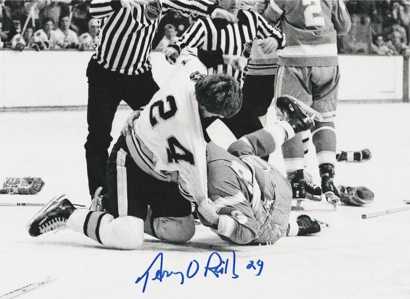 GolfMetrics's tweet photo. @oldhockeycards “Taz” https://t.co/8guzU2fh3b