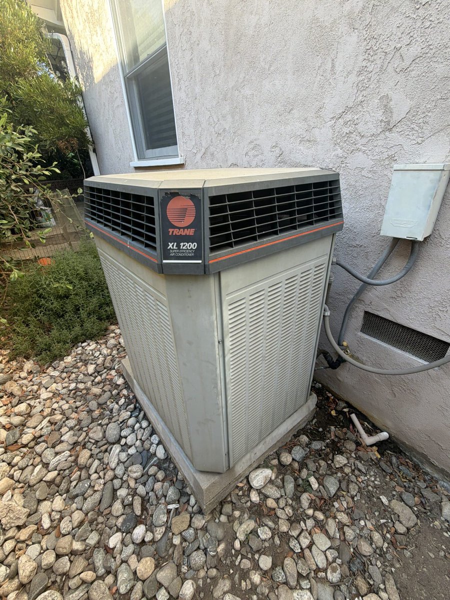 airtroinc's tweet photo. ⏰ LAST CALL! Air-Tro Oldest AC Contest ends Sunday, June 21.

We’ve received some serious old units — rusty survivors and true relics from SoCal homes. Yours could be next (and win big)!

Grand Prize: $7K new high-efficiency AC Ugliest wins $1.5K coupon

$400 coupon for qualified entries
Submit your vintage unit before it’s too late: https://t.co/Kc6EecF6fz 

#OldestACContest #AirTro #ReplaceThatAC