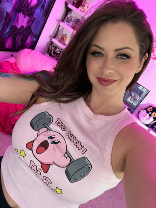 Emi Addison - Shot a hot BG today!! Coming soon 😈 https://t.co/VeJY2nzR1V