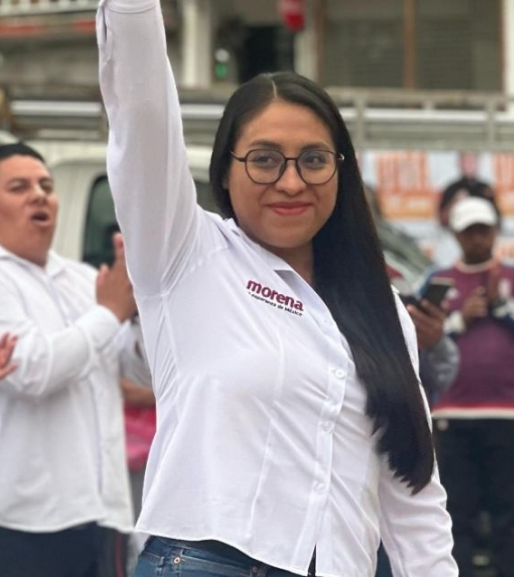 MLopezSanMartin's tweet photo. 🚨 Alcaldesa morenista habría fingido secuestro para para justificar el desfalco de 40 mdp

Se trata de Nancy Nápoles, presidenta municipal de Tenancingo, Estado de México

Una alcaldesa cercanísima a Higinio Martínez https://t.co/ZyVZCa4IDZ