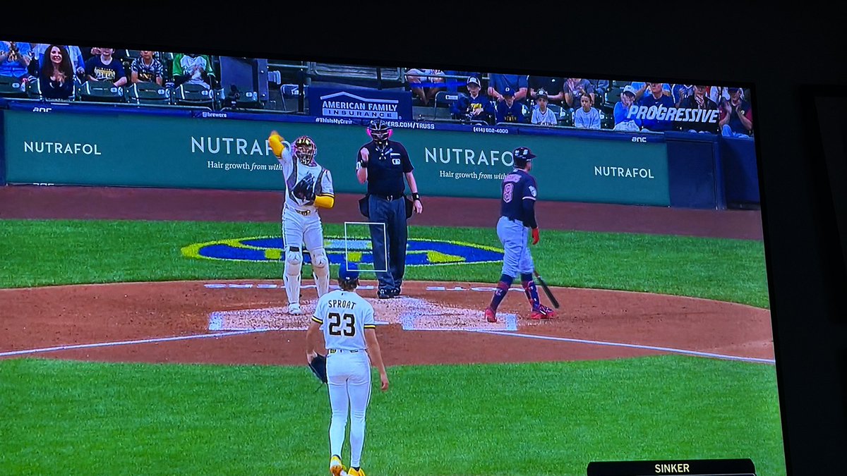 ProfPwofese's tweet photo. Does @Jomboy_ know someone at @MLB that can change these stupid green screens? Umpire looks like he’s got pink ear muffs on. This is a crappy TV product. Also, grand slam @CleGuardians https://t.co/lwRVtZKtOG