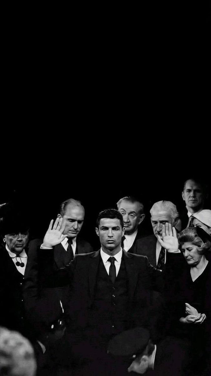 2fmoi's tweet photo. وشهي الارجنتين قبل ميسي؟ مرادورنا. وشهي البرازيل قبل نيمار؟بيليه.وشهي فرنسا قبل امبامبي؟ زيدان. وشهي البرتغال قبل رونالدو؟ ولا شي رونالدو ماضيها وحاضرها رونالدو يكفي انه طلع دوله من العدم وخلاهم يحلمون بكاس العالم كريستيانو هو القوت الحقيقي بعيدًا عن تصنيفاتكم الخايسة. https://t.co/b4WxhHihOK