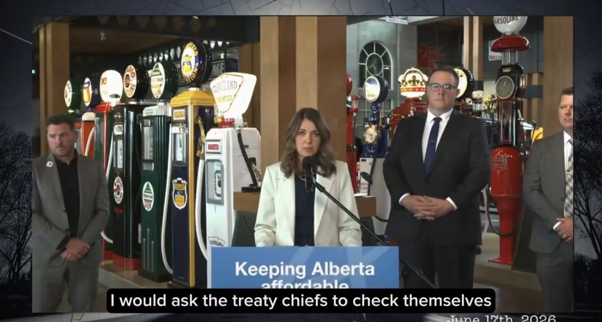 JasonOnTheDrums's tweet photo. #ableg

I absolutely had Danielle Smith attacking Indigenous Leaders on my bingo card. 

She’s a separatist.  

And this is how separatists act when they’re called out. 

It’s ugly!!! https://t.co/Xydem1XqoD