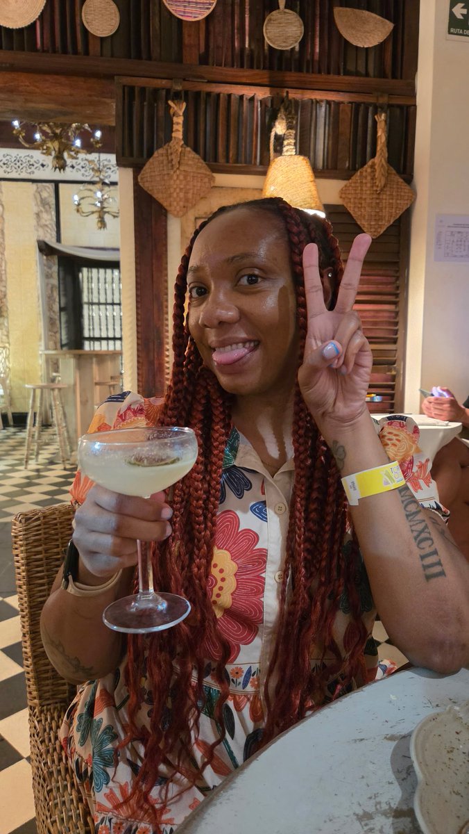 asha_sims's tweet photo. Cartagena, Colombia https://t.co/fFdbyORJza