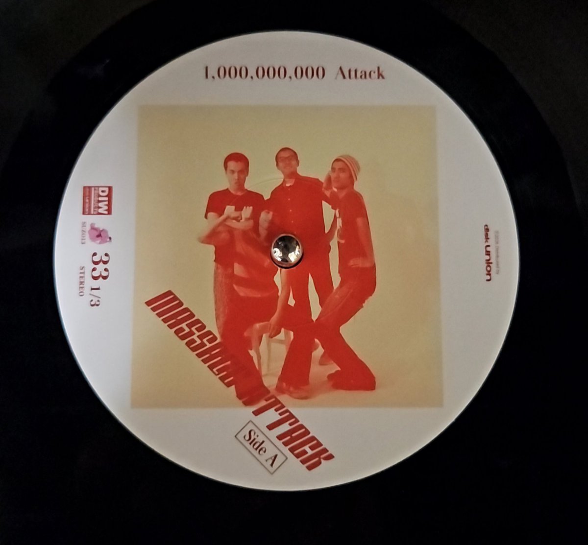 Crispy! アナログレコード盤 97年 MASSAGEATTACK #マッサージアタック #1000000000Attack #GORORECORDS