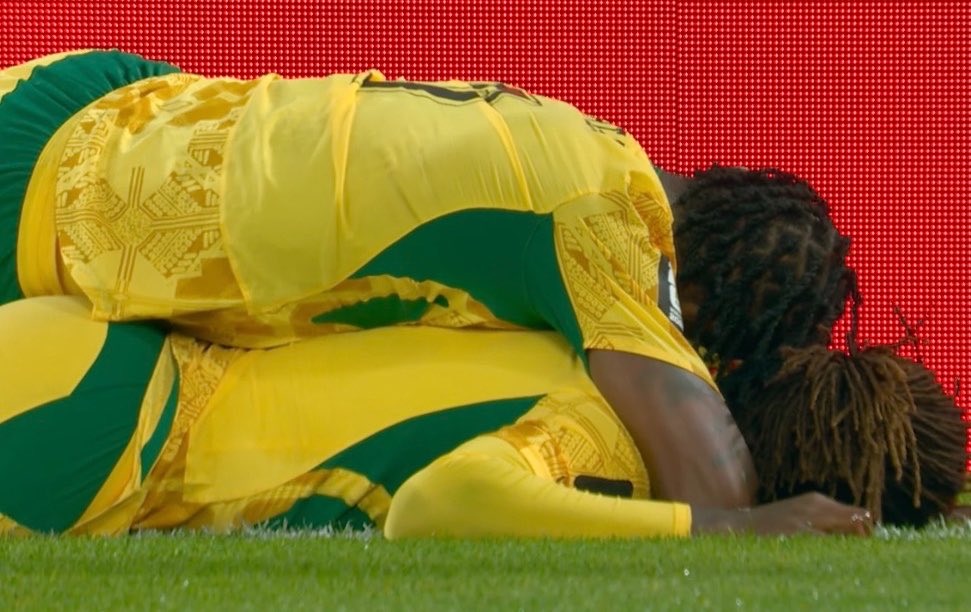Pesgrau's tweet photo. E quando parecia que viria o segundo 0x0 da Copa, Gana achou um gol nos acréscimos.🇬🇭 https://t.co/LU77zHCe77