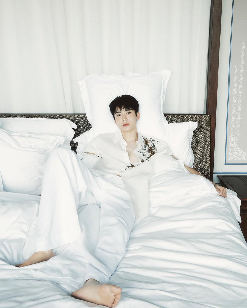 jjaehyunTH's tweet photo. dazedkorea Instagram

แจฮยอนและ NCT 127 บนนิตยสาร DAZED KOREA ฉบับเดือนกรกฎาคม ถ่ายภาพฉลองครบรอบ 10 ปีที่บาหลี

#JAEHYUN #재현 #NCT127 @NCTsmtown_127 https://t.co/GDT2f1Xup0