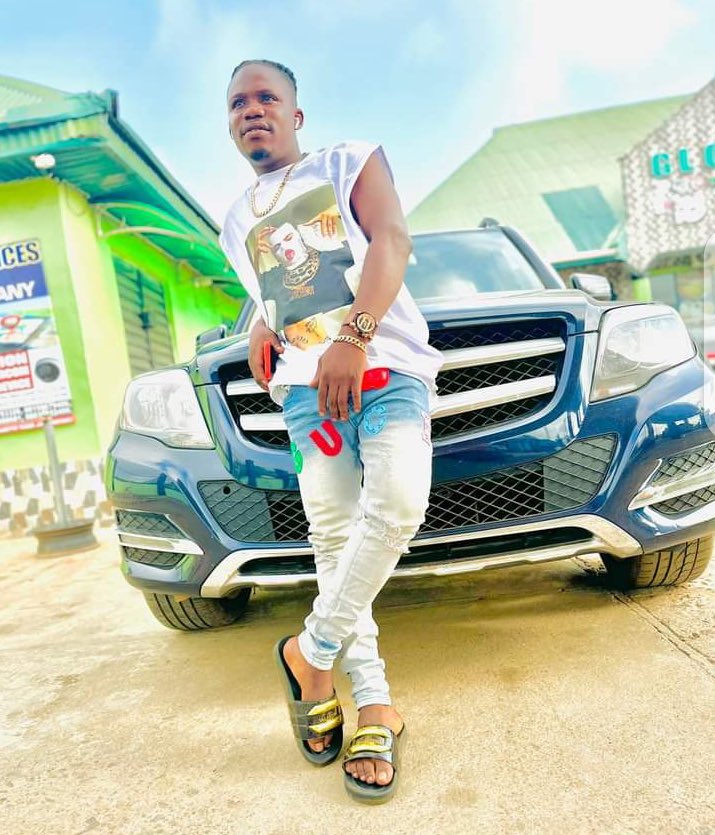 timmyisagod's tweet photo. This is a SECURITY WARNING to all Fintechs / Crypto Exchanges in Nigeria , there is a serial hacker and fraudster who is known for exploiting fintechs systems , microfinance banks and financial institutions, his name is “ADEDAYO ADERUKU” , a quick google search of his name would tell you all you need to know, if you have this person on your system, make sure to block him off.