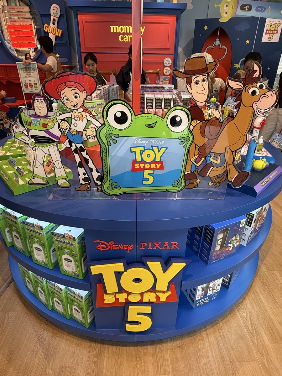 aaa_disney35's tweet photo. #ToyStory5
#mommycare
#cetaphil https://t.co/EJIcIn4leK