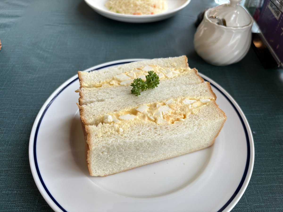 _22rin_'s tweet photo. おしゃんなカフェでおしゃんな美味しいものいっぱい食べて幸せになりました︎^_^ https://t.co/cBfUWBNOe3