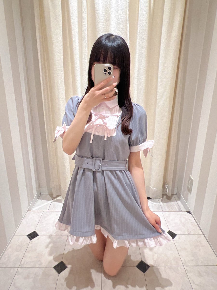 evelyn_tokyo's tweet photo. evelyn天王寺店♡
⁡
⟡.·Re Arrival ⟡.·
⁡
#裾フリルベルトop 
color : BE/GY/NV
￥10,800-(taxin)
⁡
SNSでバズってるワンピースが再入荷致しました♡
色の組み合わせが最強にかわいい(ᐢᴗ ·̫ ᴗᐢ)👍🏻
ガーリー系にピッタリです⋆˙⟡💘 https://t.co/h8HHvEJaDB