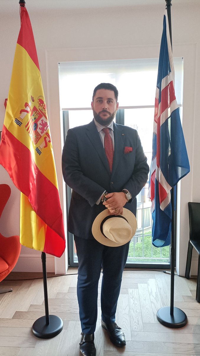 Alfredo Leonard Lamuño de Cuetos tweet media