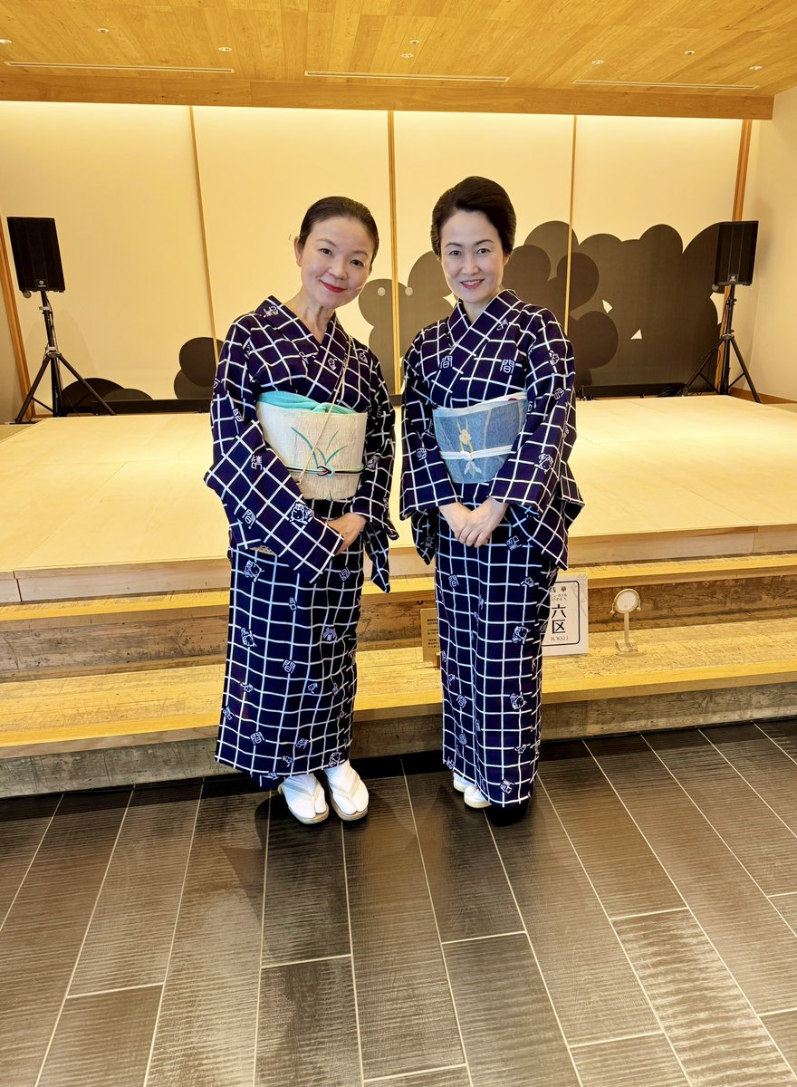 高安関　浴衣　反物 昨年に幇間さんお揃いの新しい浴衣反物が出来上がり、私も購入