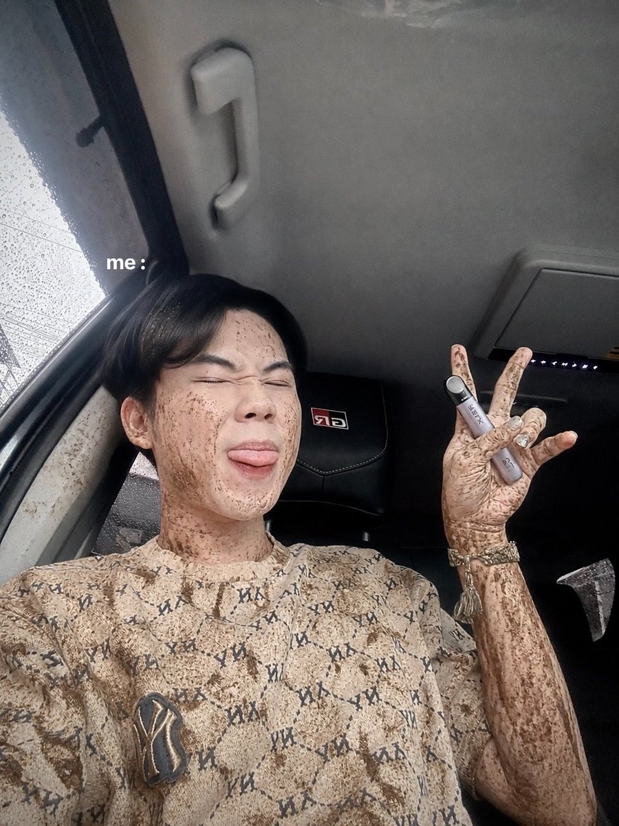 Alyn's tweet media