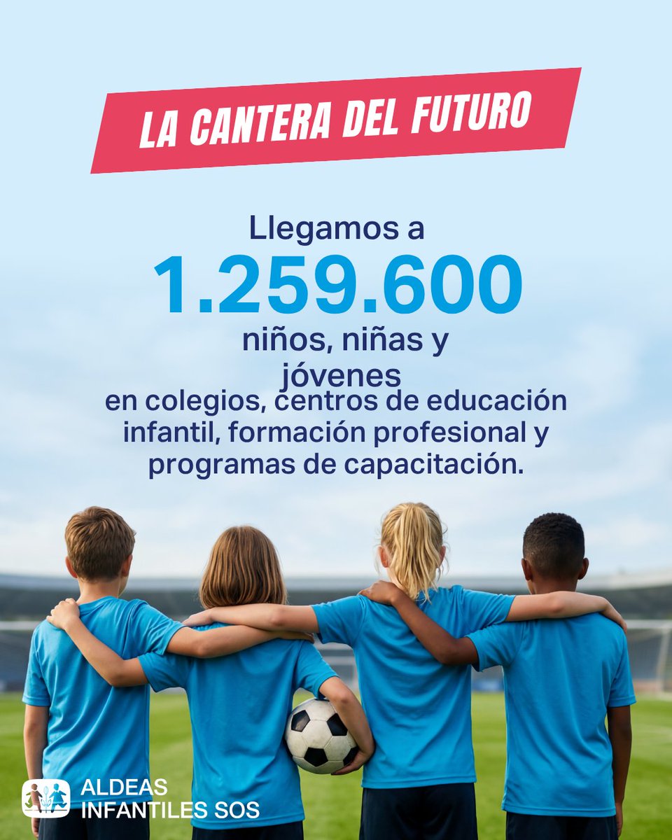 AldeasEspana's tweet photo. En un Mundial hay 11 jugadores en el campo.

En Aldeas Infantiles SOS hay miles de personas jugando el mismo partido: el de proteger a la infancia.

Cada hogar, cada educador, cada familia y cada persona que colabora suma en el marcador. Porque el trofeo más importante no se levanta en un estadio, sino cuando un niño puede crecer sintiéndose seguro, querido y acompañado.

Ese es el mundial que jugamos cada día.

#ElPartidoMásImportante #AldeasInfantilesSOS #Mundial2026 #Infancia