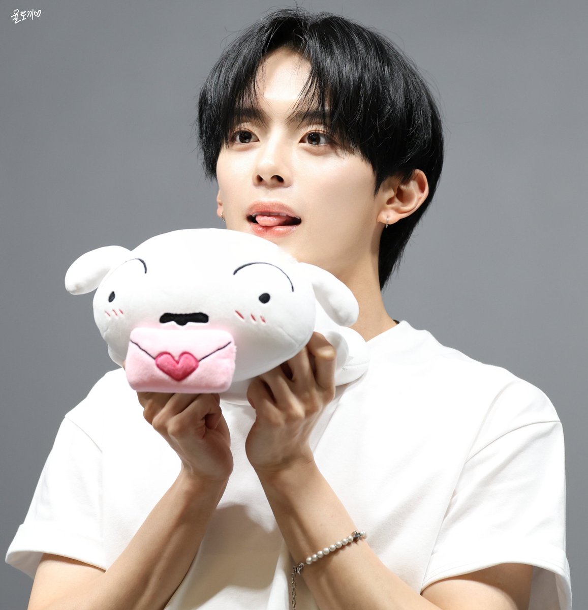 yule_rabbit's tweet photo. 260614  스타라이크 팬싸

#베리베리 #VERIVERY 
#강민 #유강민 #강미니 
#KANGMIN #カンミン https://t.co/rRUJPxr2vm