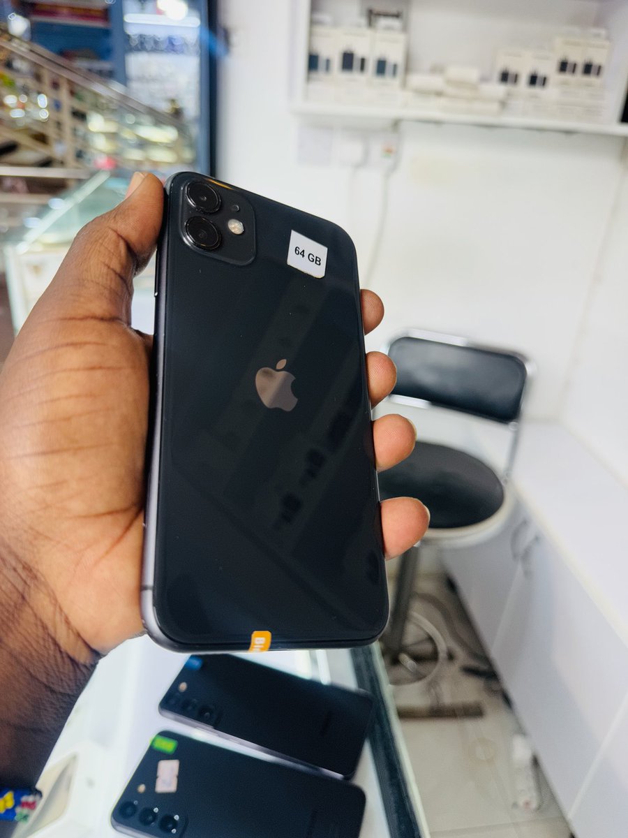 TherealUGman's tweet photo. Guys support my hustle 😂😂🤲
📍 centre point 
📞 0753001961 https://t.co/VoWFZVv24N
