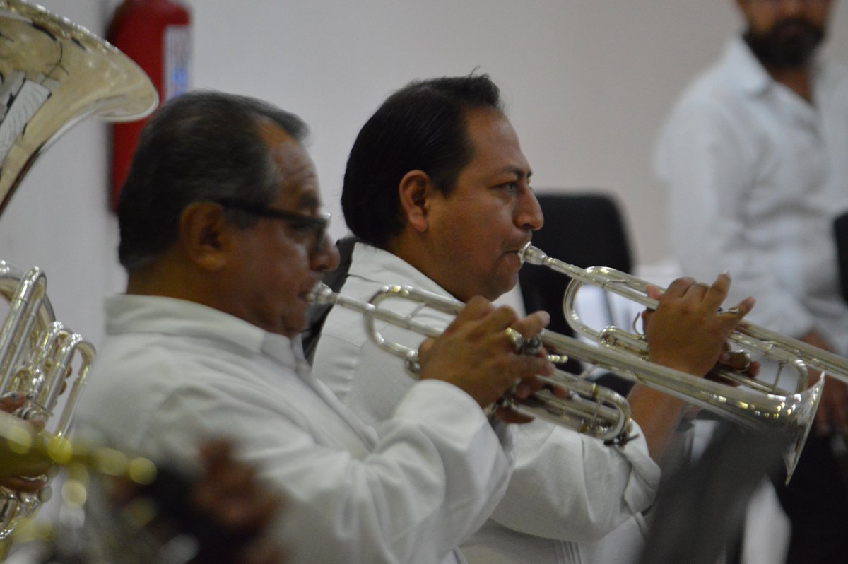 OFAcapulco's tweet photo. @Gob_Guerrero @SecuGro La soprano Elizabeth Juárez y el barítono Gerson Millán, quienes cautivaron con su interpretación en el Salón Jaguar del Hotel Playa Suites Acapulco.

#OFA #PatrimonioCulturalDeGuerrero
#TransformandoLaCultura

3/3 https://t.co/4z30EMkcUr