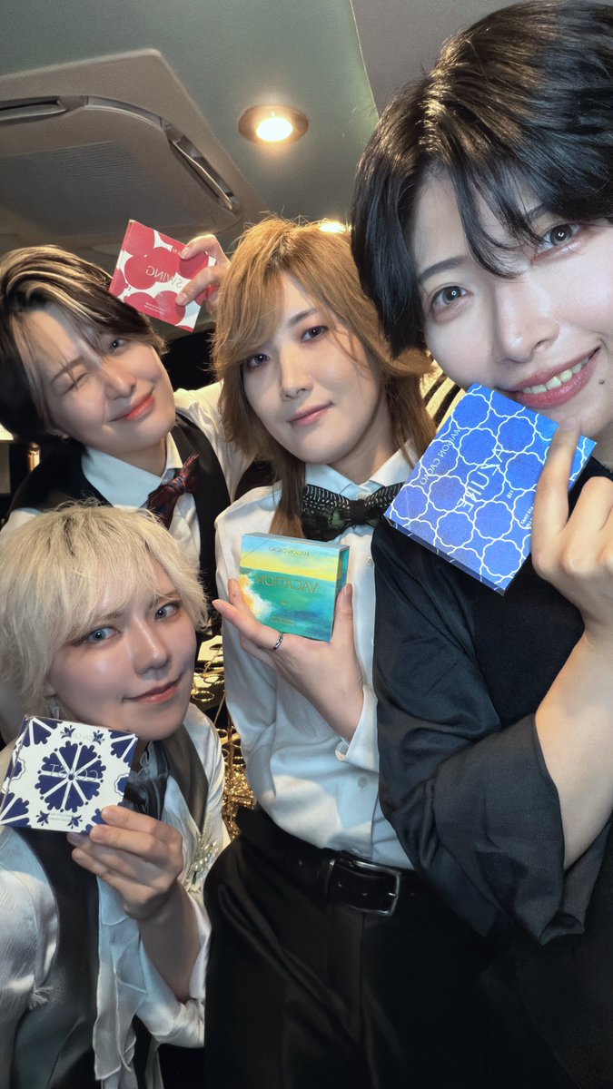 透🐠男装夜喫茶 tweet media